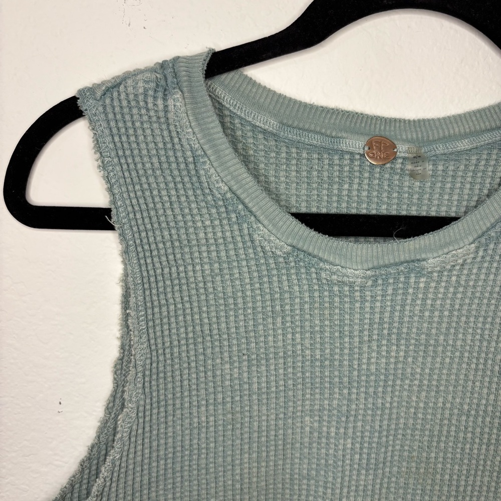 Free People FP One Sleeveless Interlaken Waffle Knit Tank size Medium - Picture 4 of 10